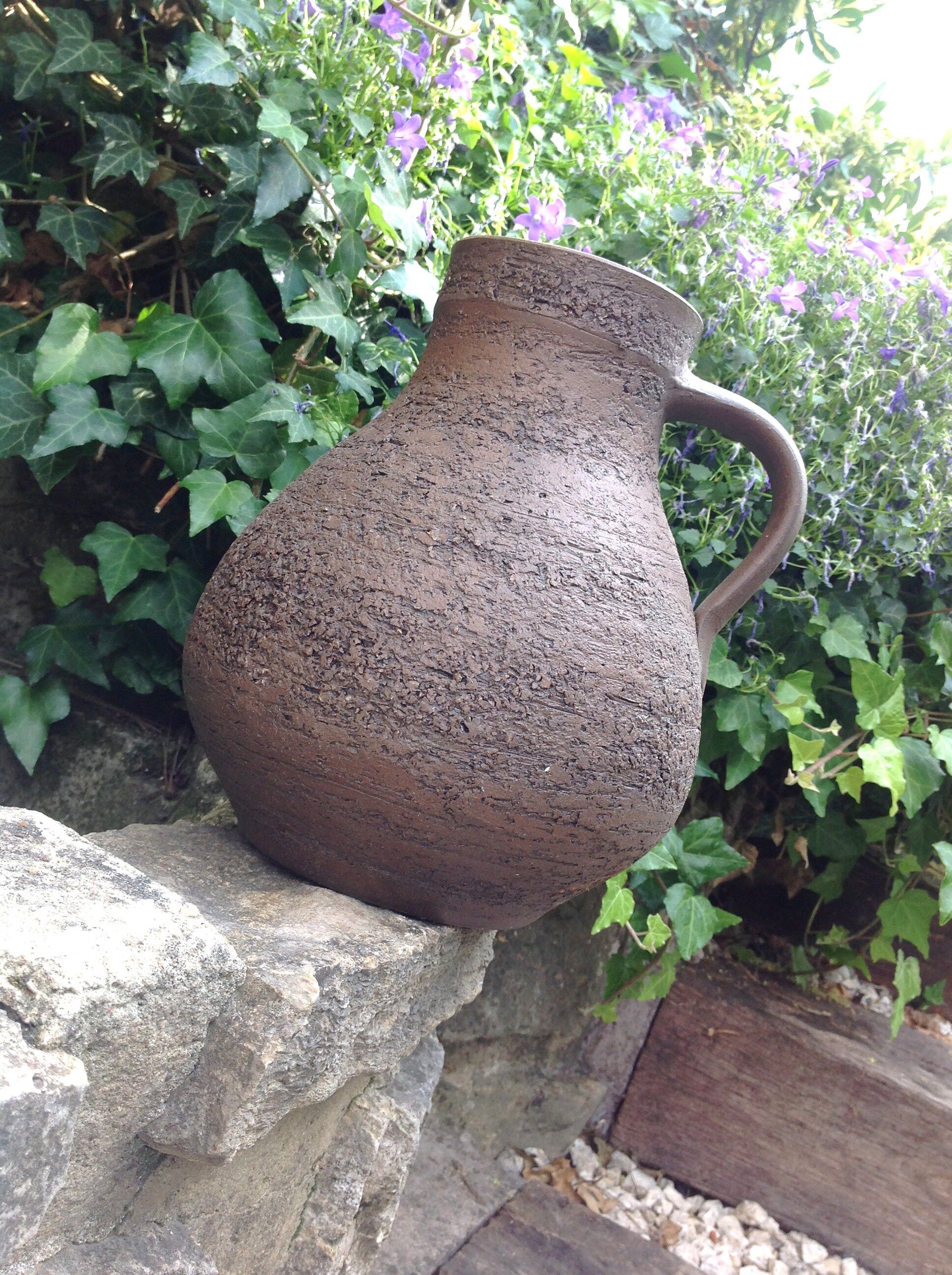 Pitcher in brown ceramic 60/70