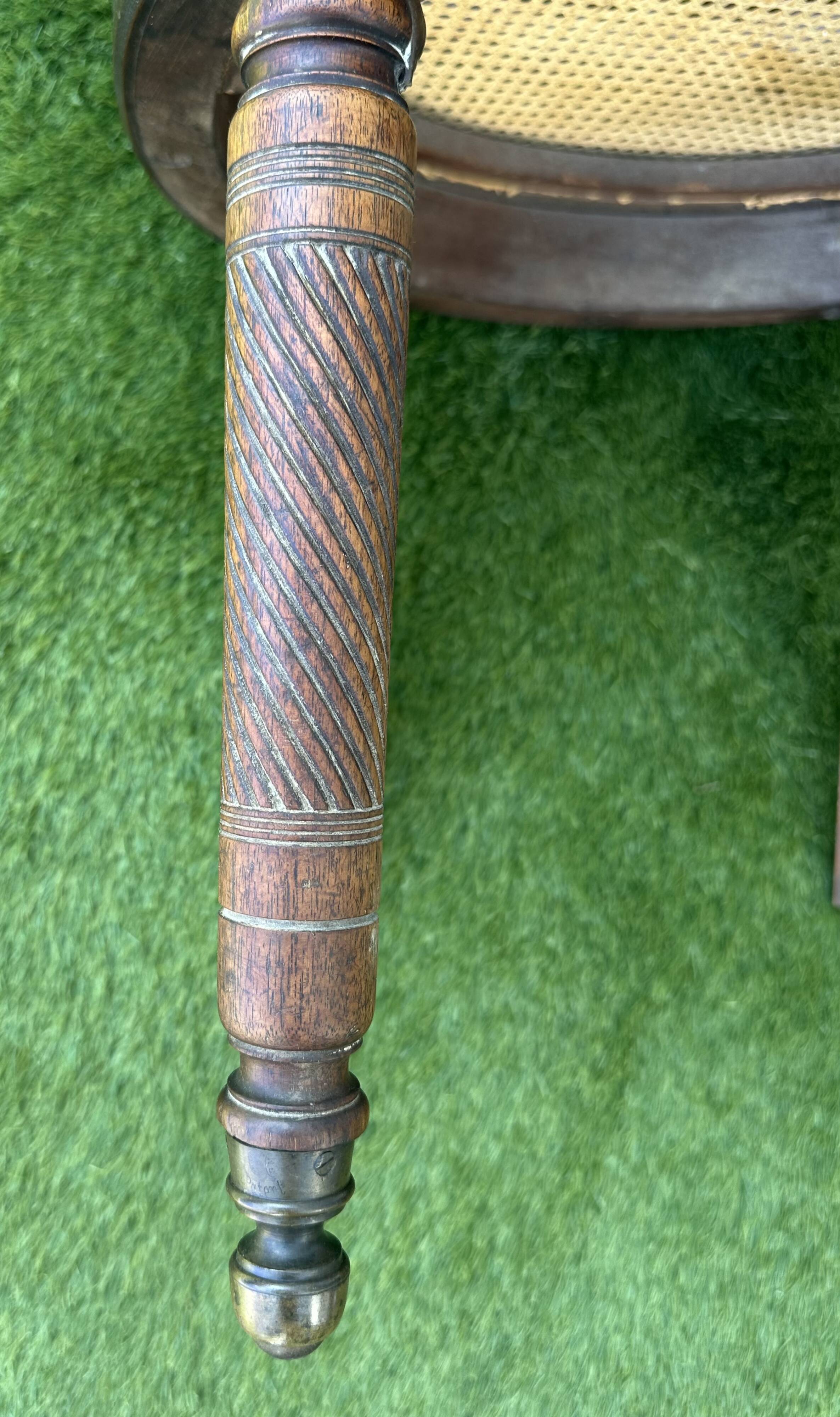 Napoleon III office chair in solid wood