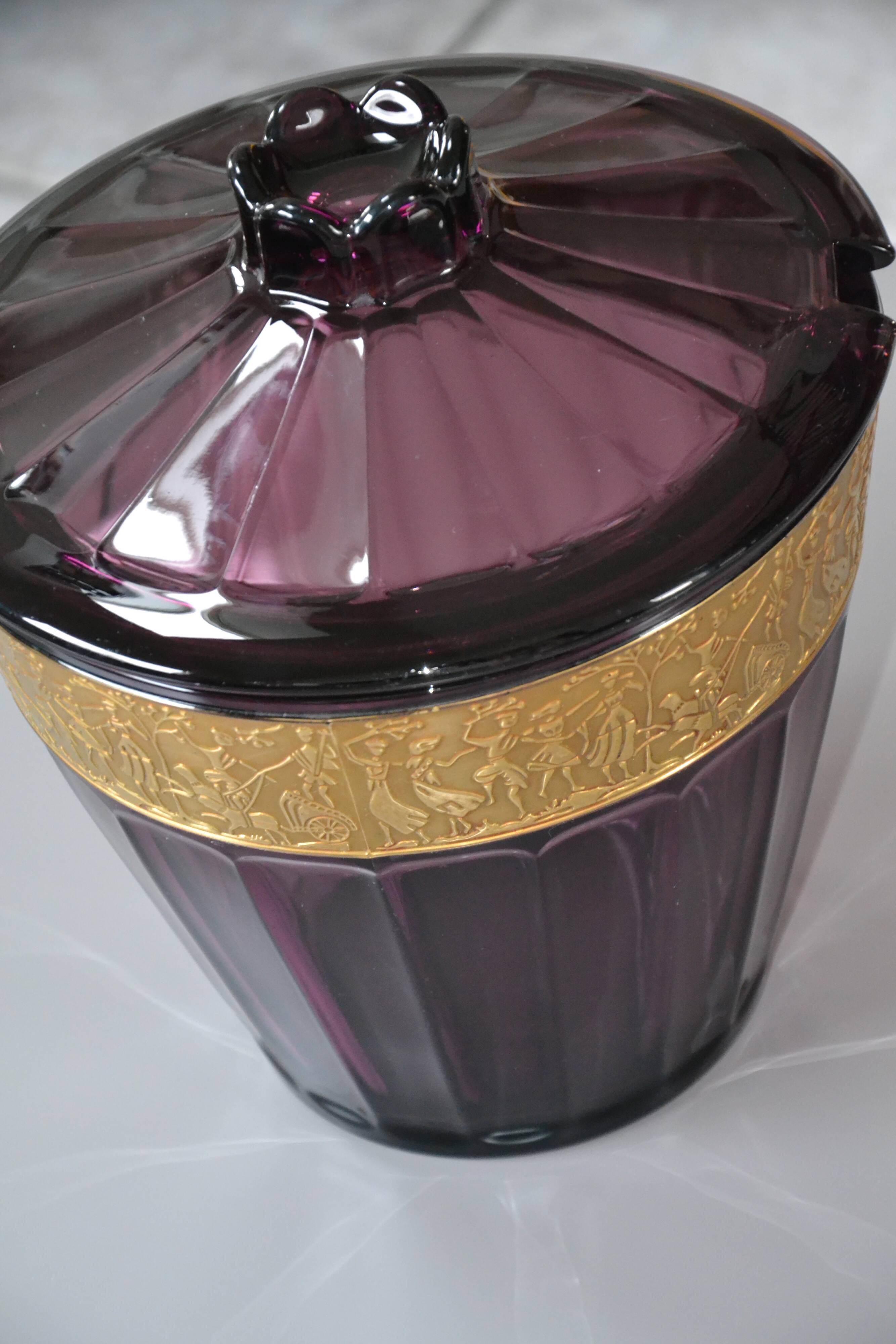 Large ornamental punch bowl/Art Deco pot Amethyst August Walther