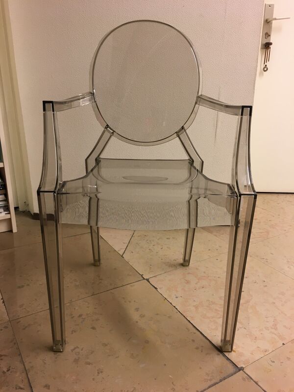 fauteuil louis ghost de philippe starck