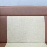 Canapé 3 places danois des années 1970 en cuir marron avec structure en hêtre