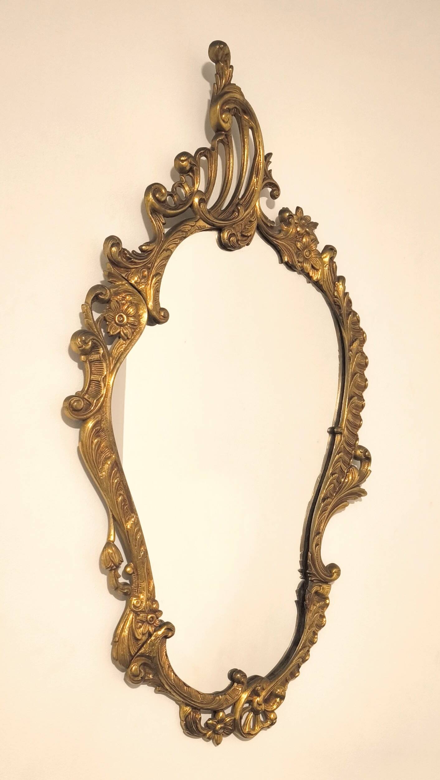 Miroir Cornucopia en bronze de style Louis XV