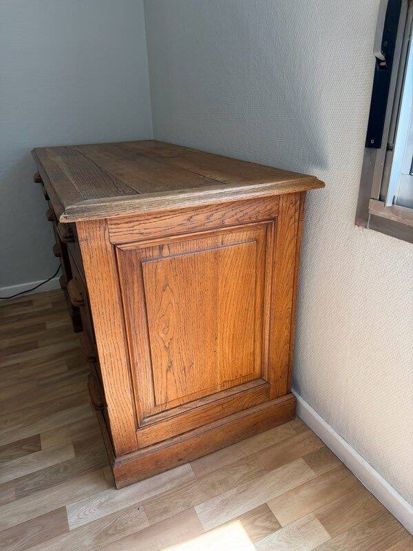 Large executive desk in solid oak – 9 drawers – English style – 130 cm