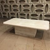 Coffee table in travertine chalk color