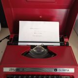 Typewriter Olympia Dactylette S Grenat