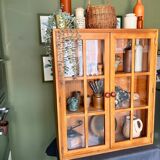80s pine display case