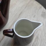 Coffee maker and milk jug