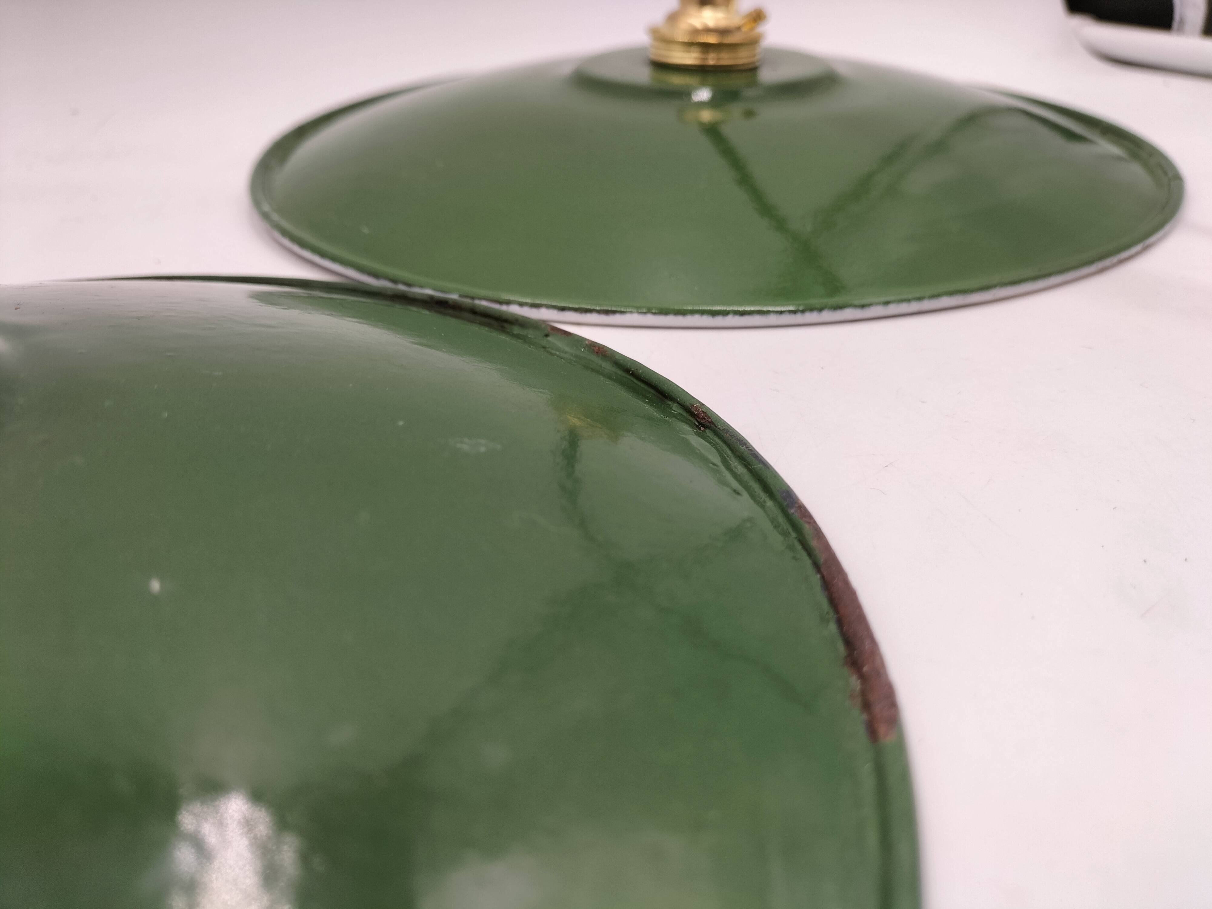 Enamelled sheet metal suspensions