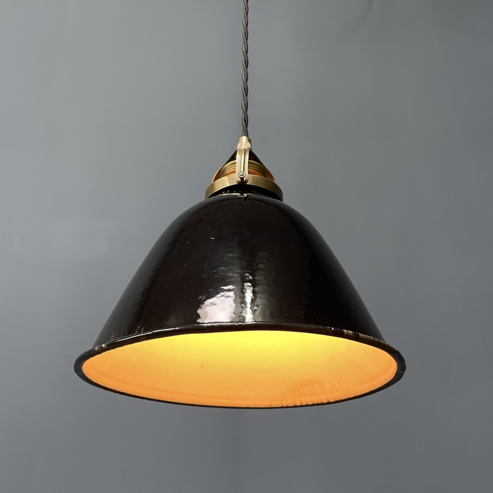 Small size black enamel hanging lamp with brass fixture