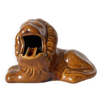 Vintage lion ashtray