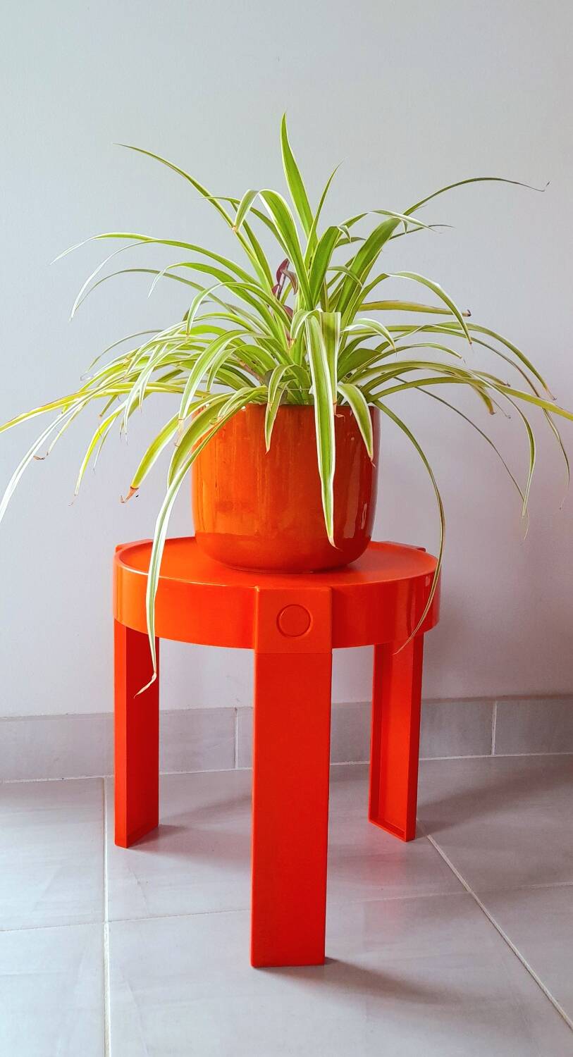 Prisunic orange side table 70s