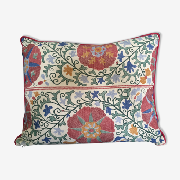 Decorative Pillow Cases Suzani motifs printed