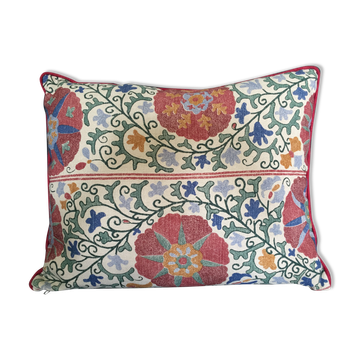 Decorative Pillow Cases Suzani motifs printed