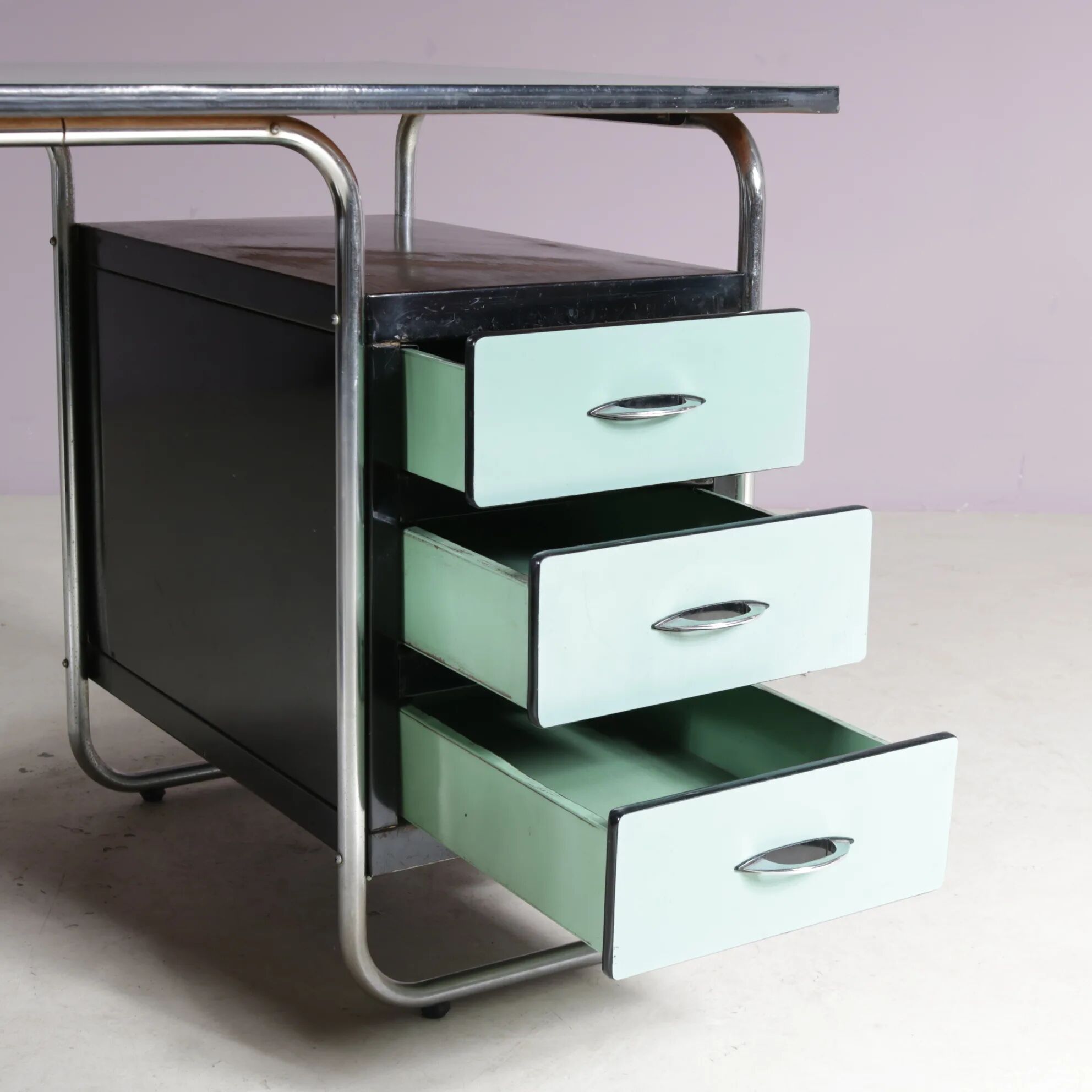 Bauhaus style desk from the 1950s by Torck, Belgium.