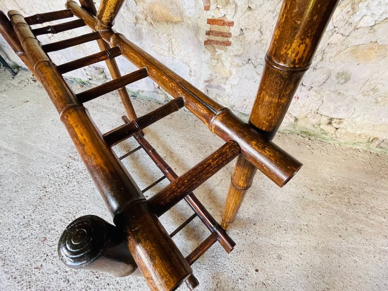 Vestiaire d’entree vintage en bambou avec miroir circa 1920’s