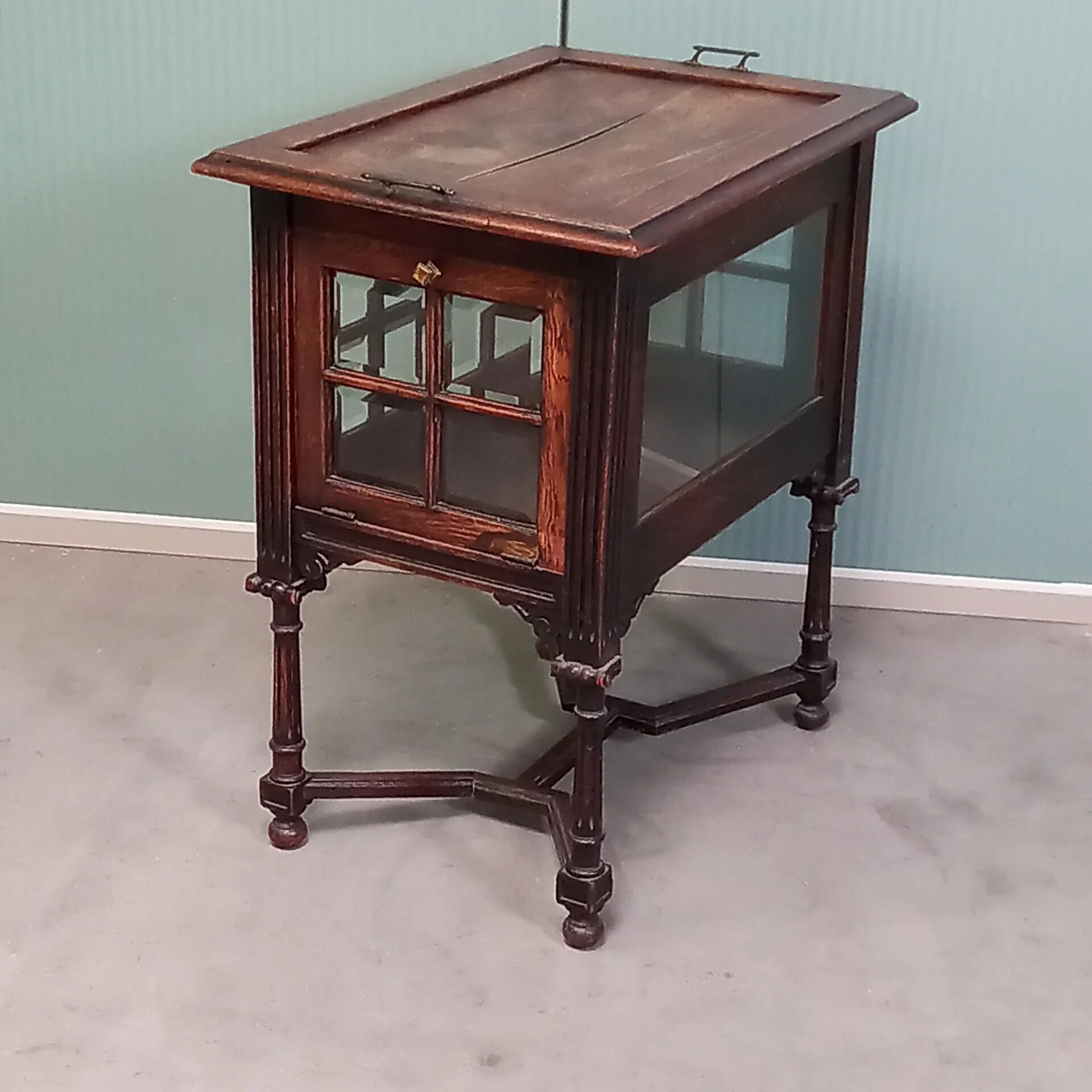 Antique oak tea cabinet