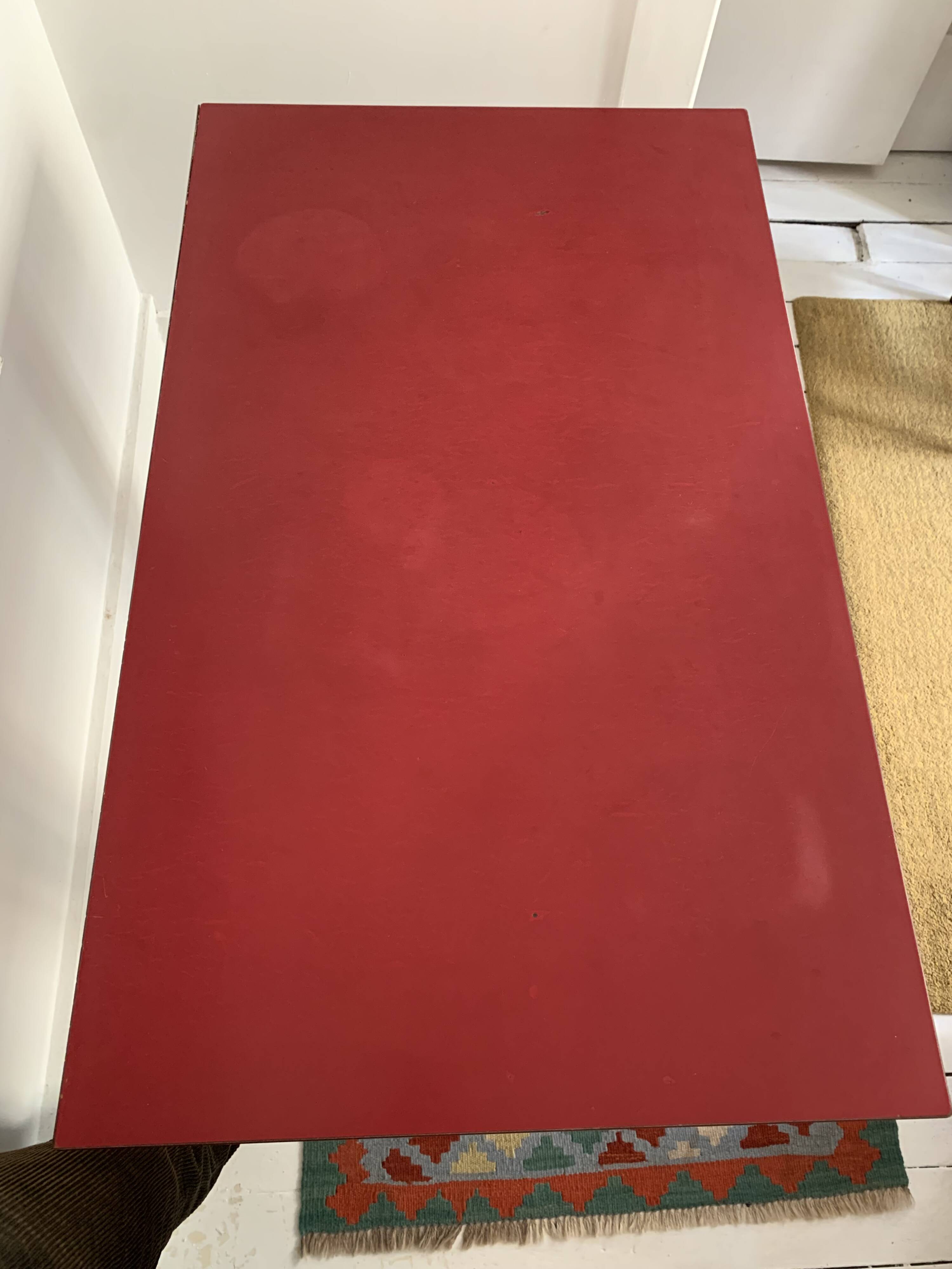 Bistro table in Formica