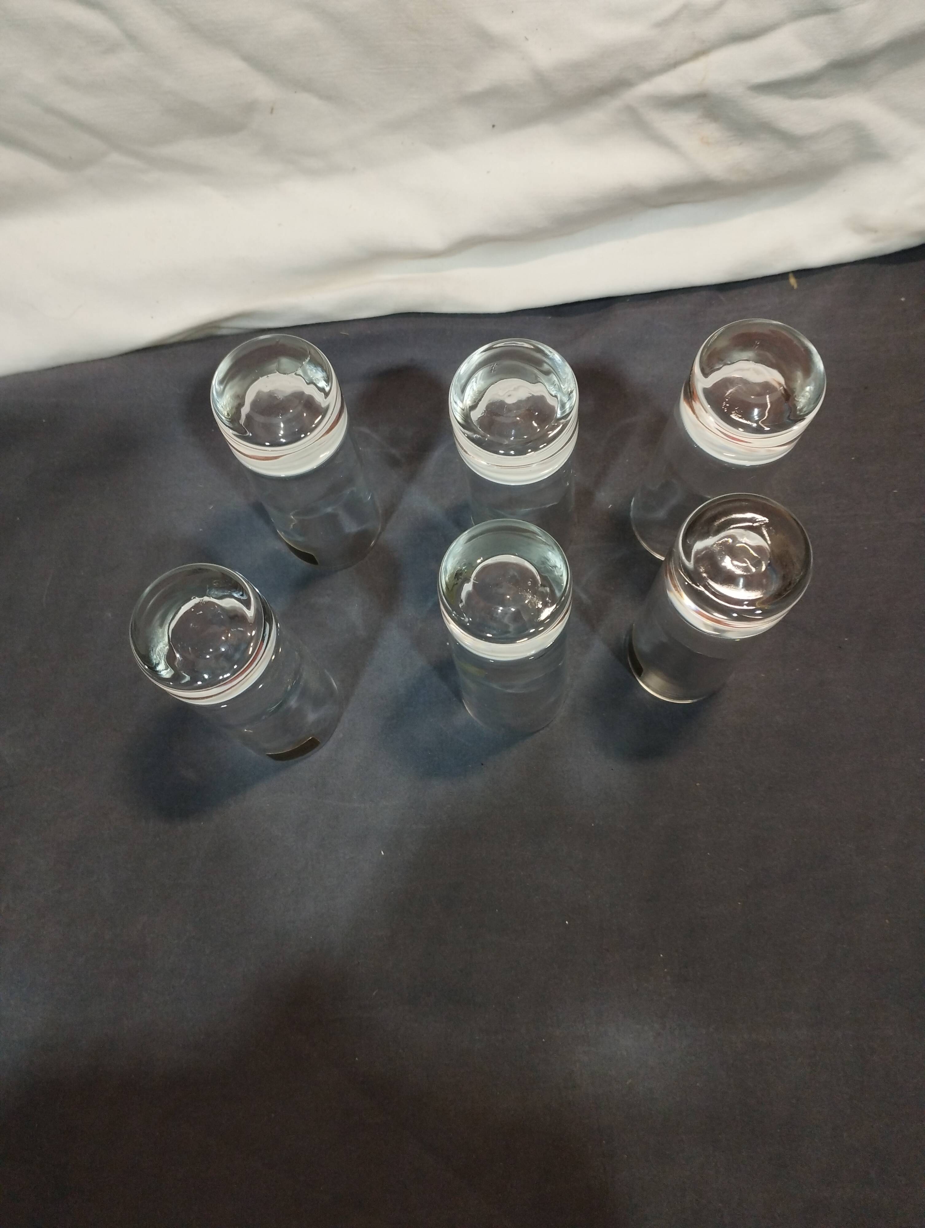 vintage: set of 6 liqueur (or digestive) glasses in Arques Luminarc glass