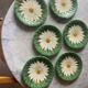 Série de 6 assiettes marguerite en barbotine vers 1880