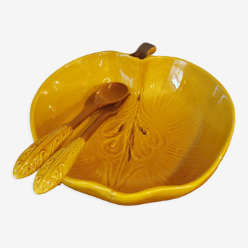 Saladier en céramique et ses couverts assortis