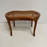 Salon Louis XVI canné et mouluré  médaillon