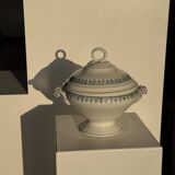 Covered soup tureen or vegetable dish in Saint Amand earthenware H29 D28