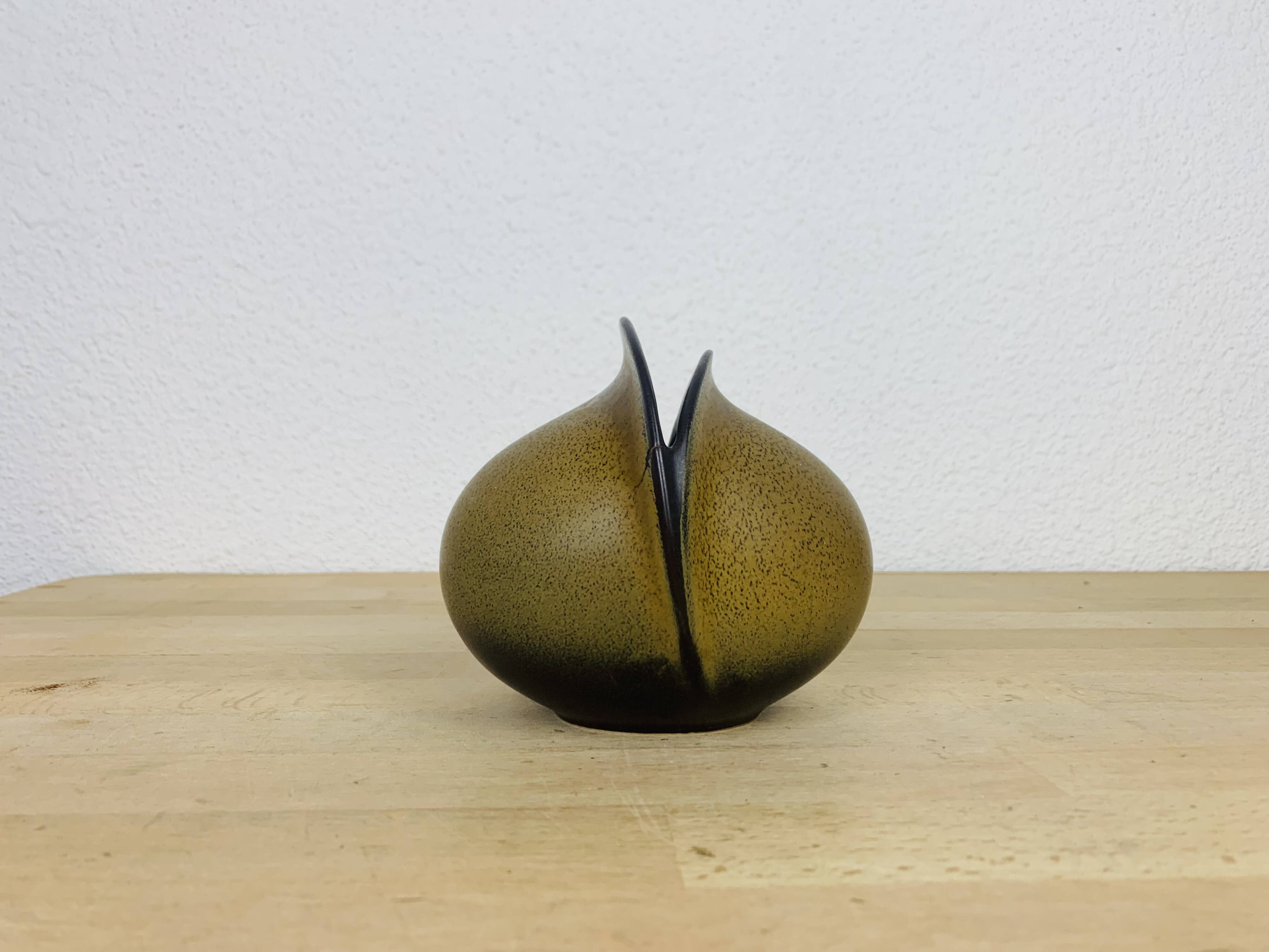 Venus ceramic vase by Uta Feyl for Rosenthal Studio Line