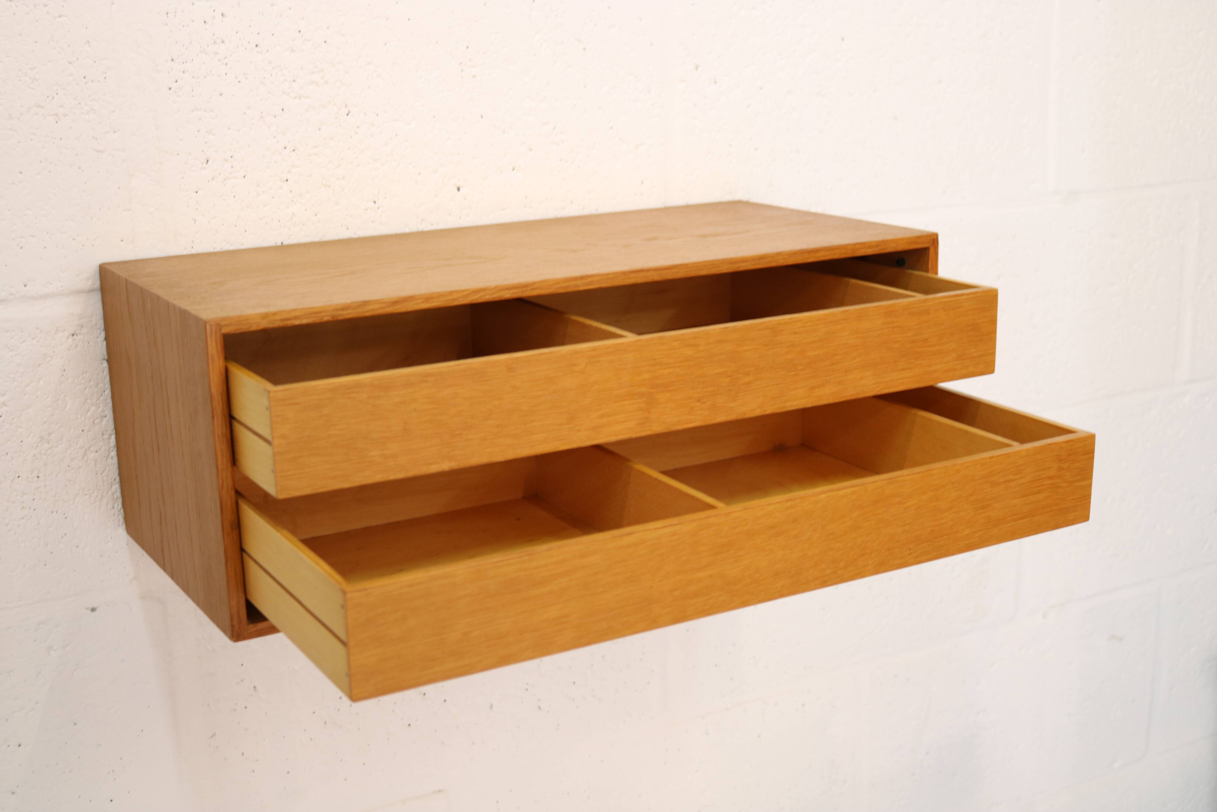 Rare floating nightstand  in oak wood with  drawers - Denmark 70