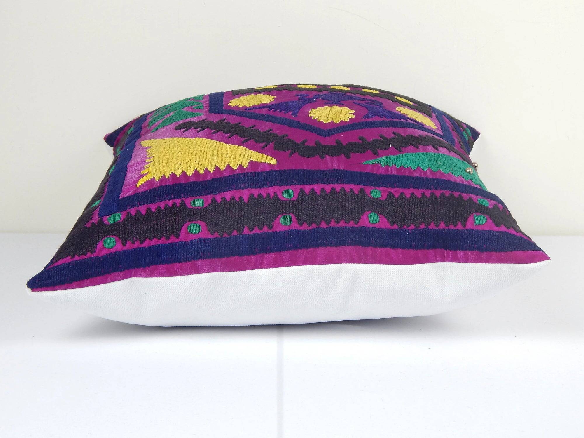 Vintage embroidered cushion cover 41x41 cm