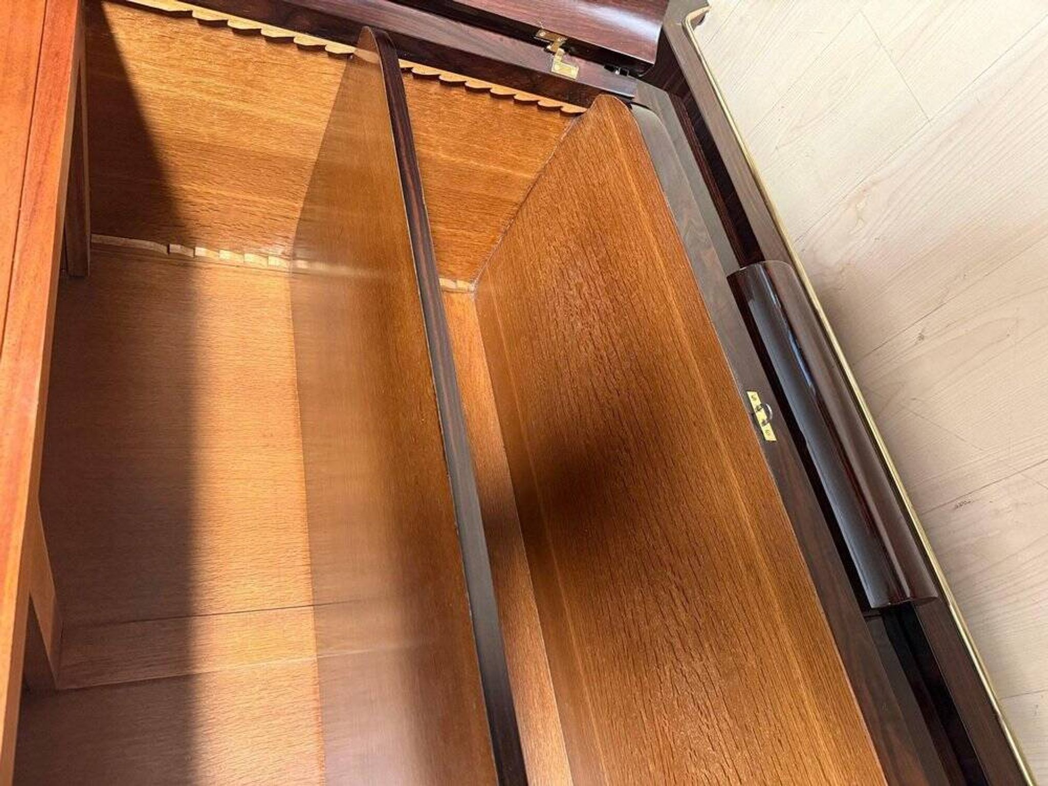 Art Deco Sideboard in Macassar Ebony and Brass, Paris, 1930s