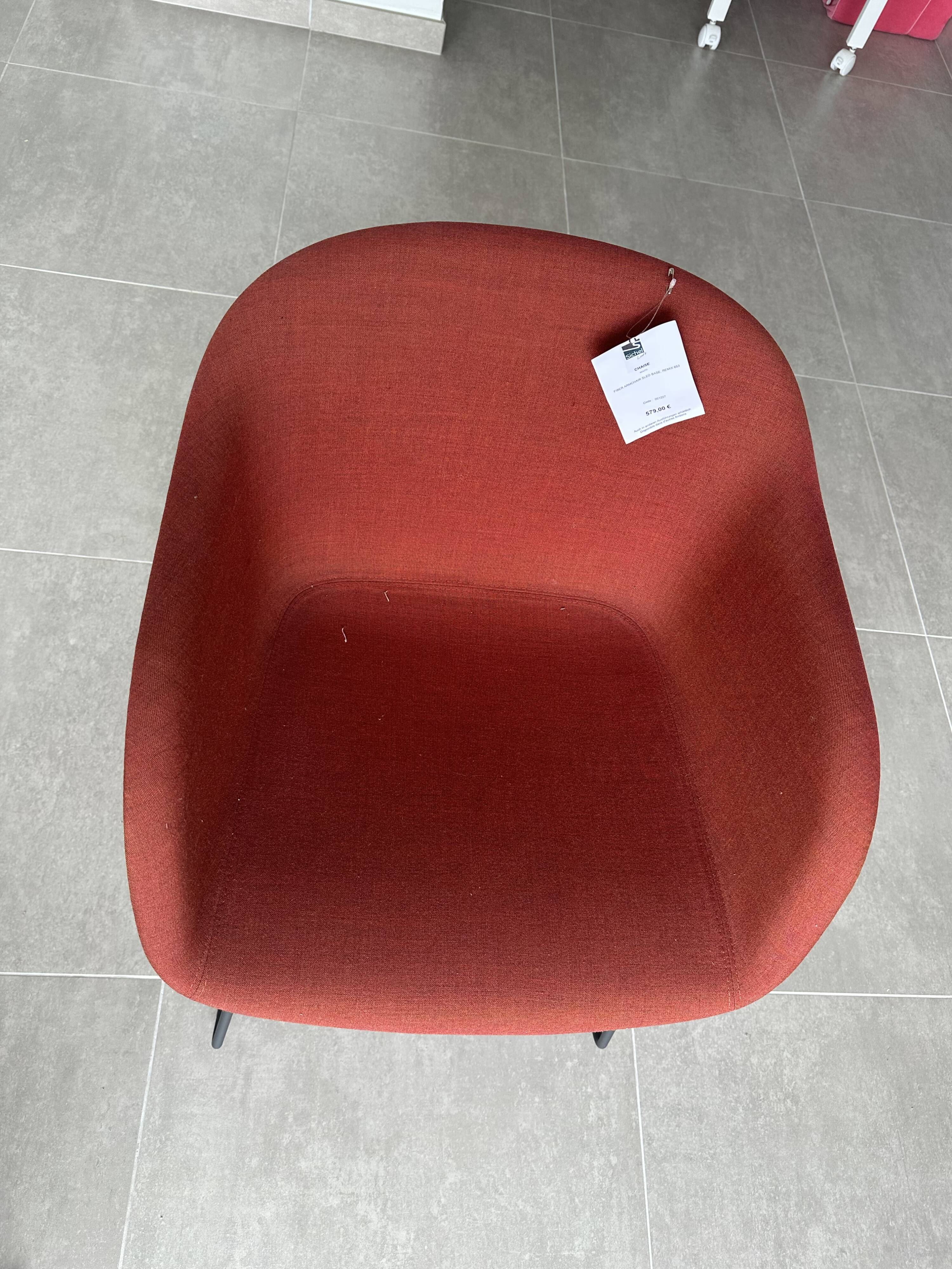 MUUTO Fiber armchair