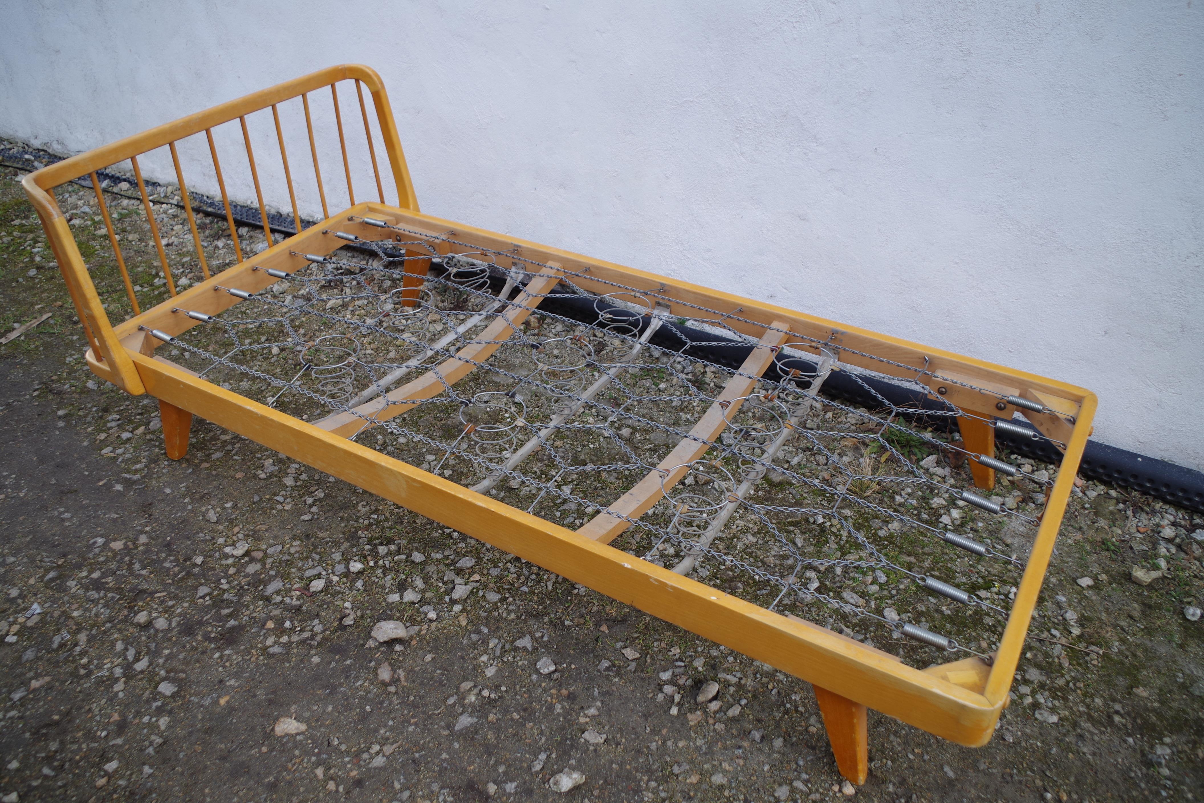 Single bed mid century 1950s for Wilhelm Knoll