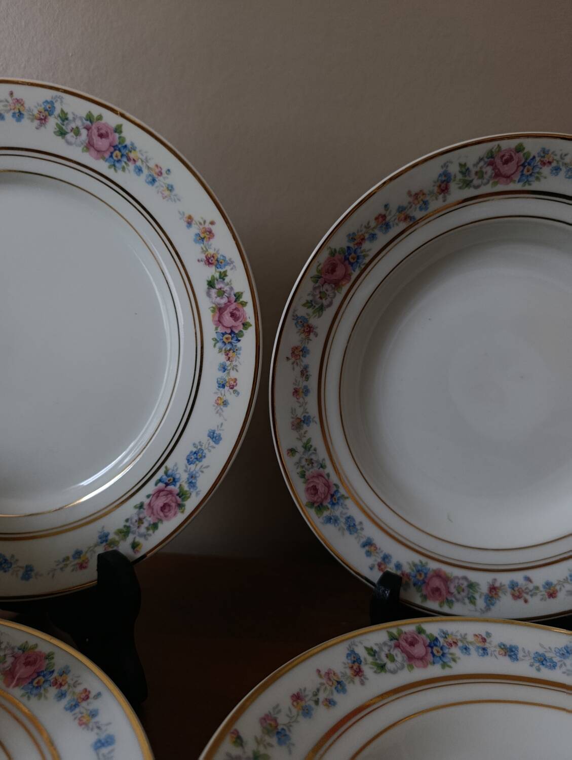 Set of 8 floral design plates | D.R.B. Limoges porcelain