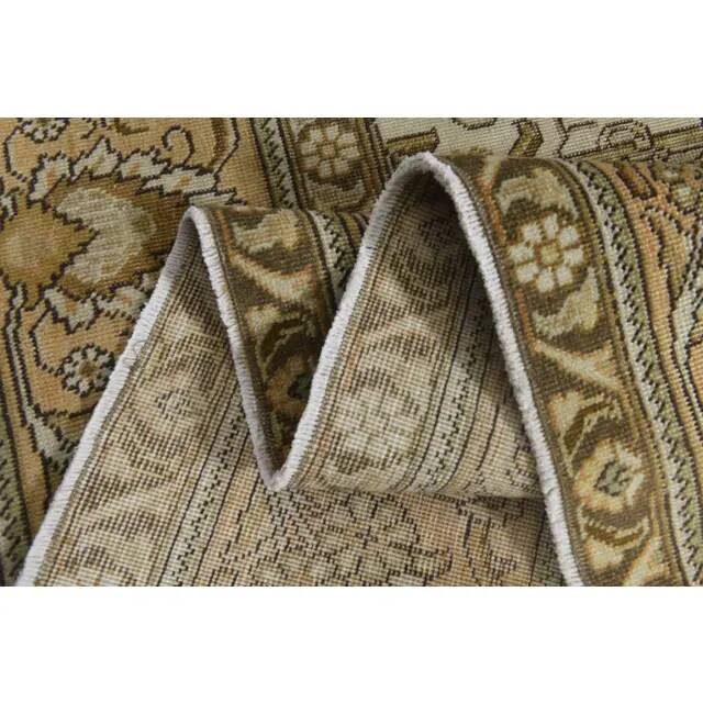 1970s Vintage Persian Handmade Wool Orange Area Rug 276x386