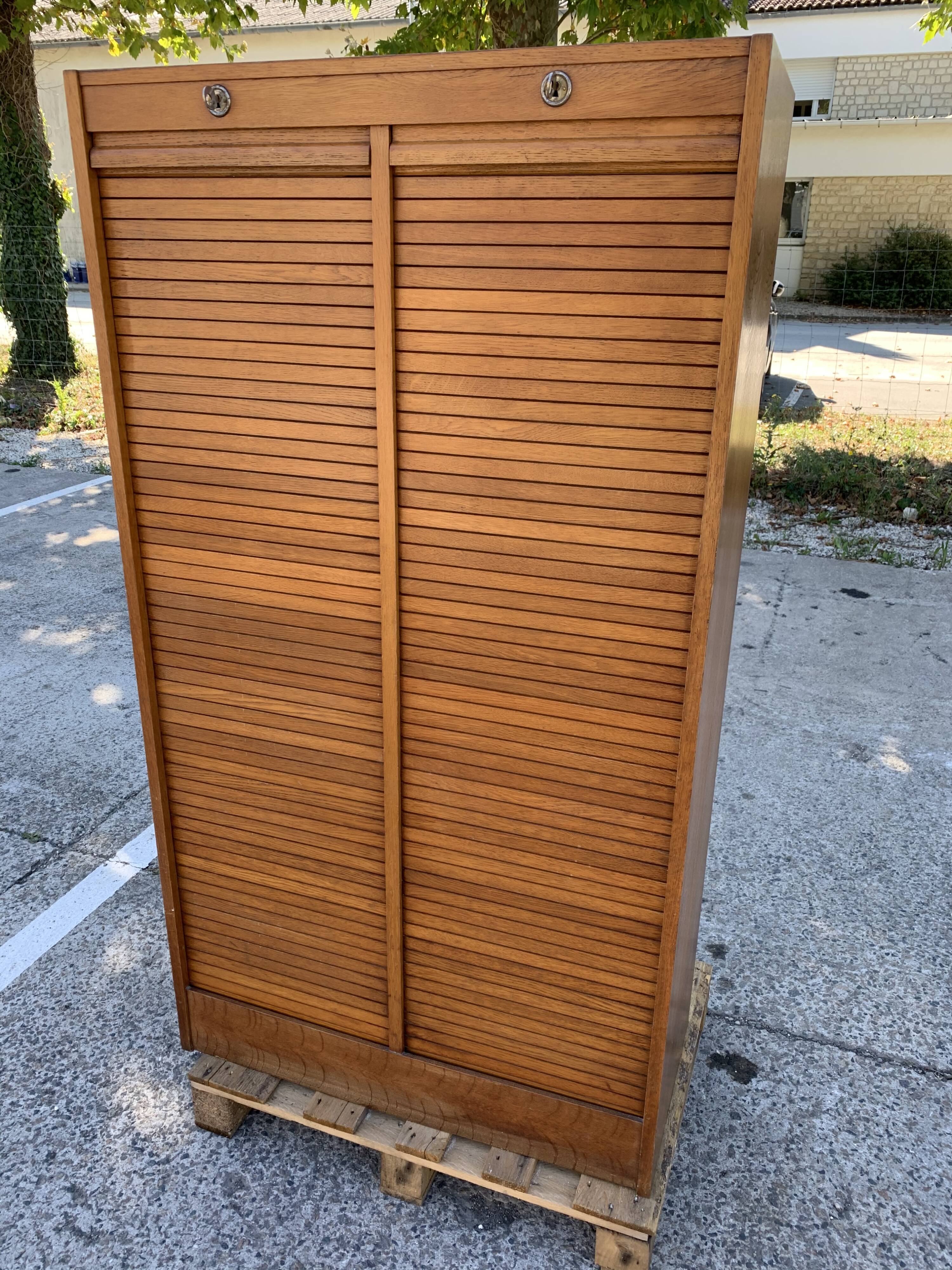 Curtain classer furniture