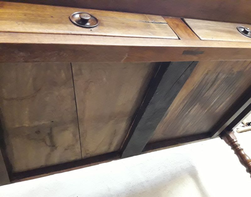 Walnut farmtable, 19th