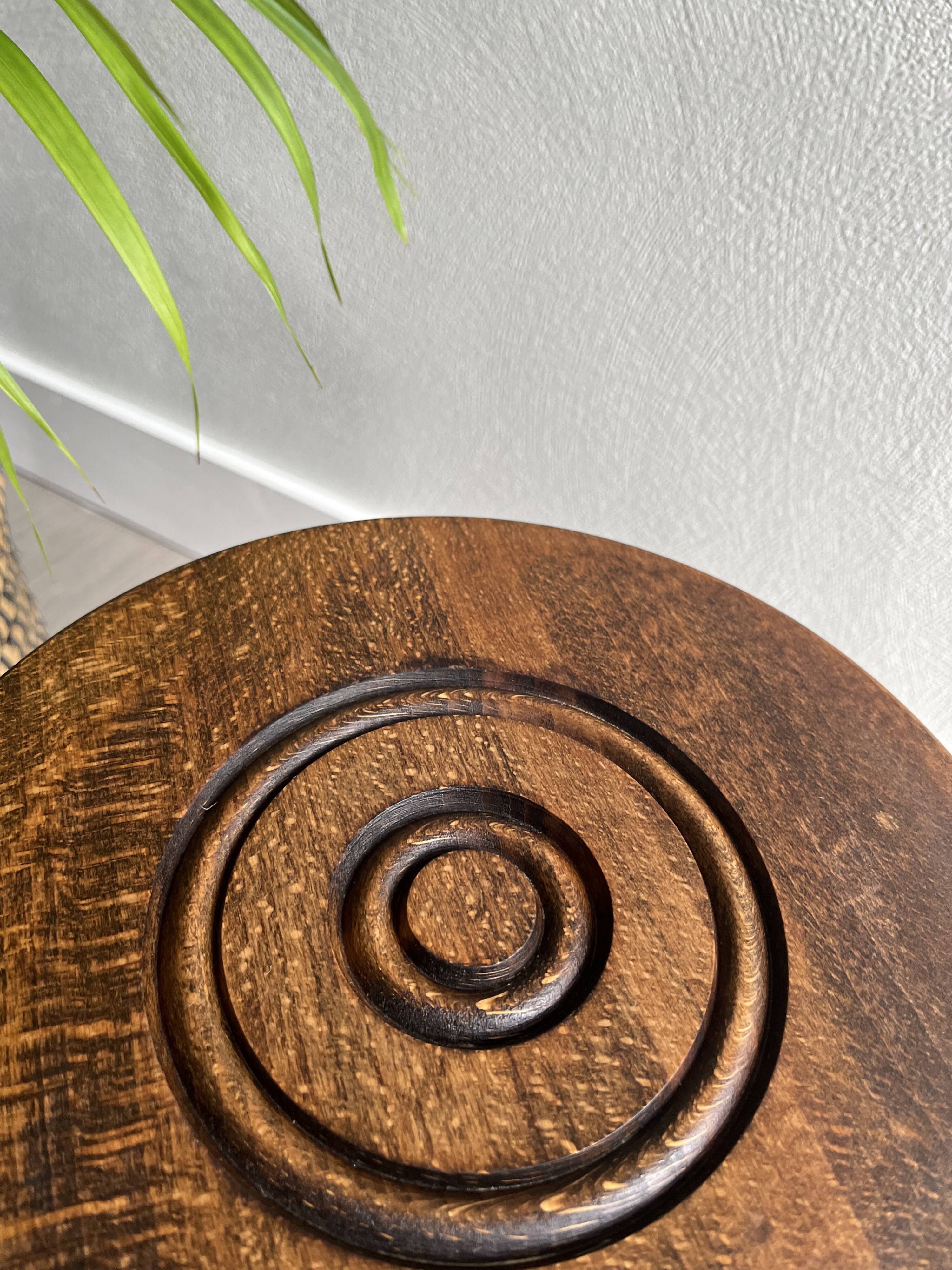 Tabouret tripode bois