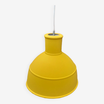 Muuto pendant light