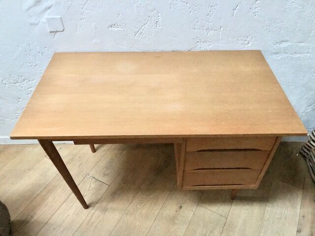 Office 50s/60 with compass feet