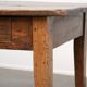Table de ferme française du 19ème siècle pour 4 à 6 personnes.
