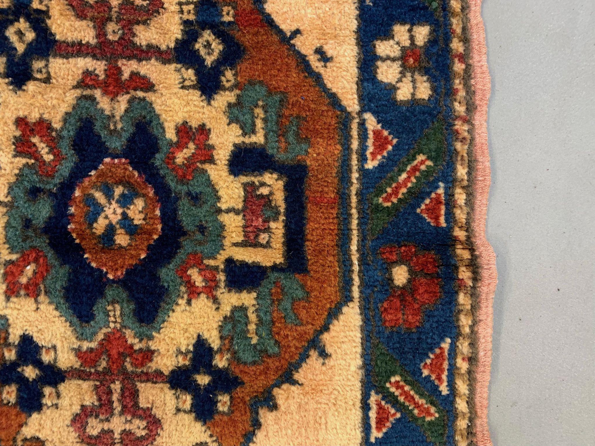 Vintage turkish runner 170x68 cm kazak rug, terracotta red, green, beige blue