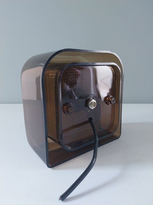 Guzzini wall light by Makio Hasuike