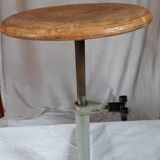 Height-adjustable workshop stool