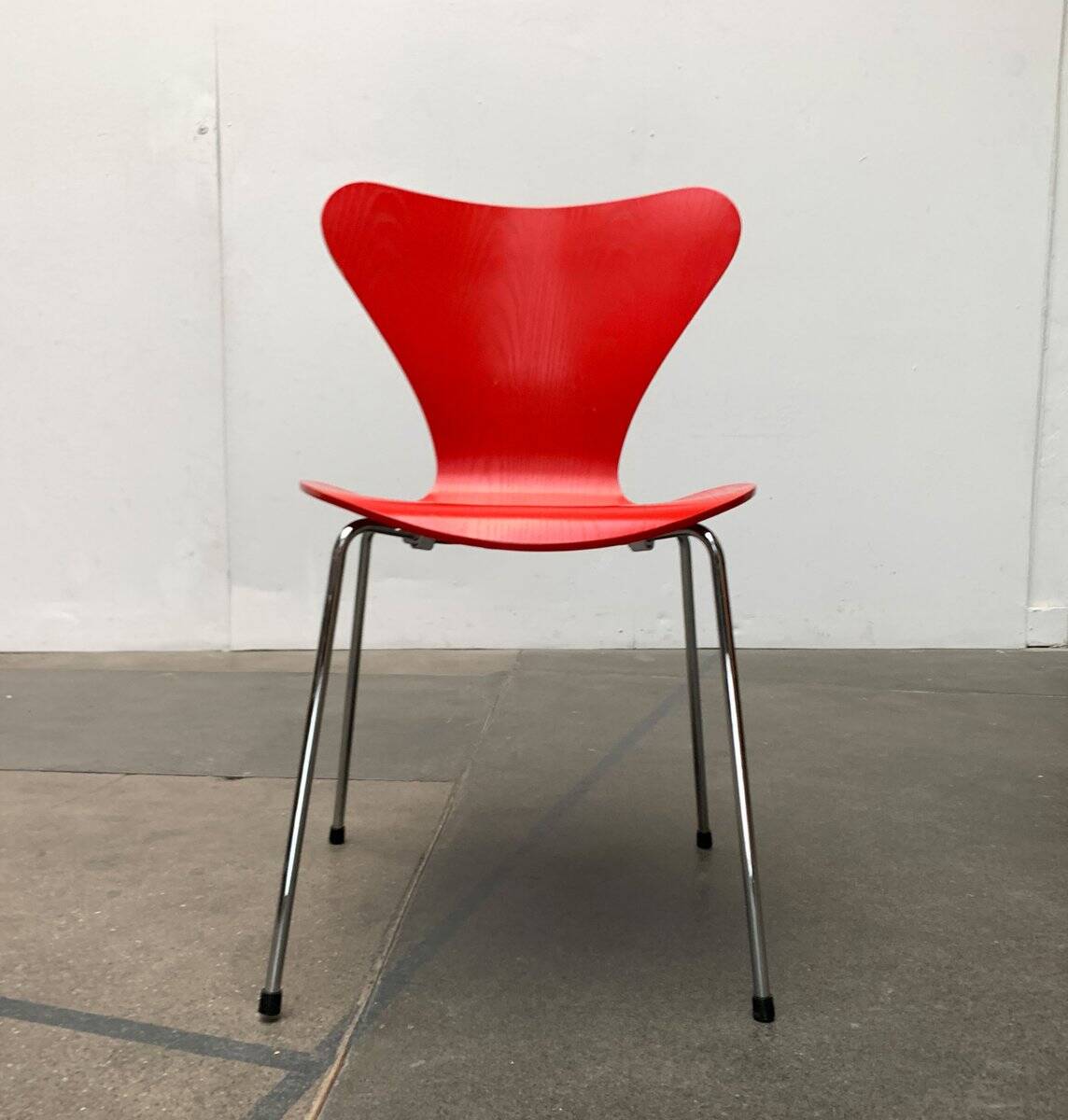 Set of chairs model 3107 by Arne Jacobsen for Fritz Hansen, Denmark, 1997