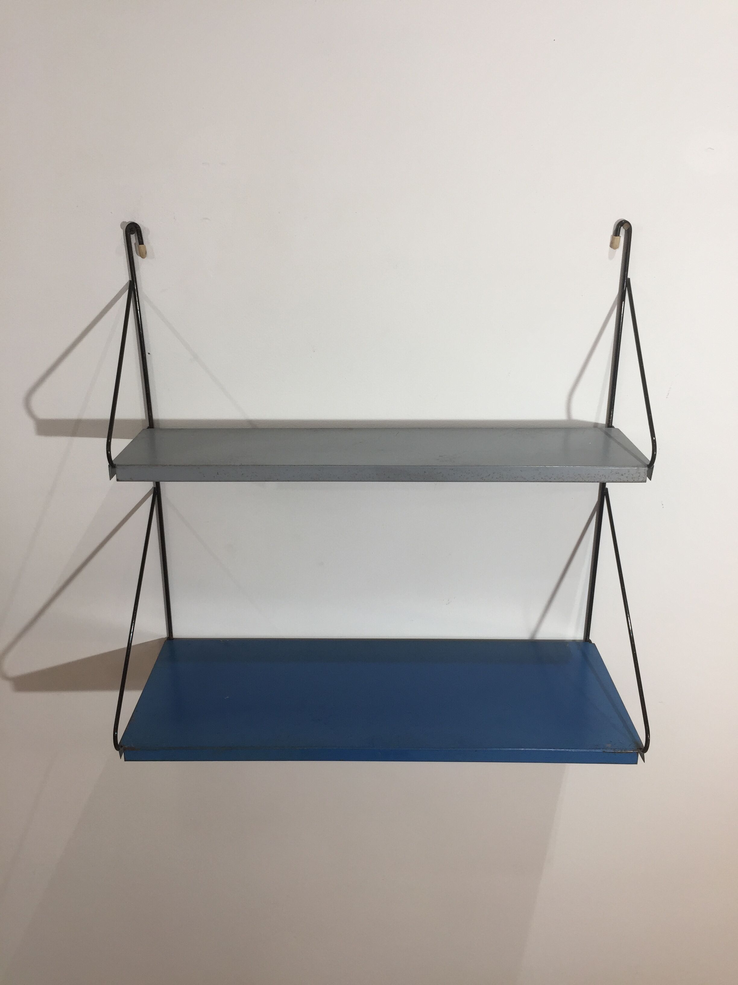 Metal shelf from the 1960s
