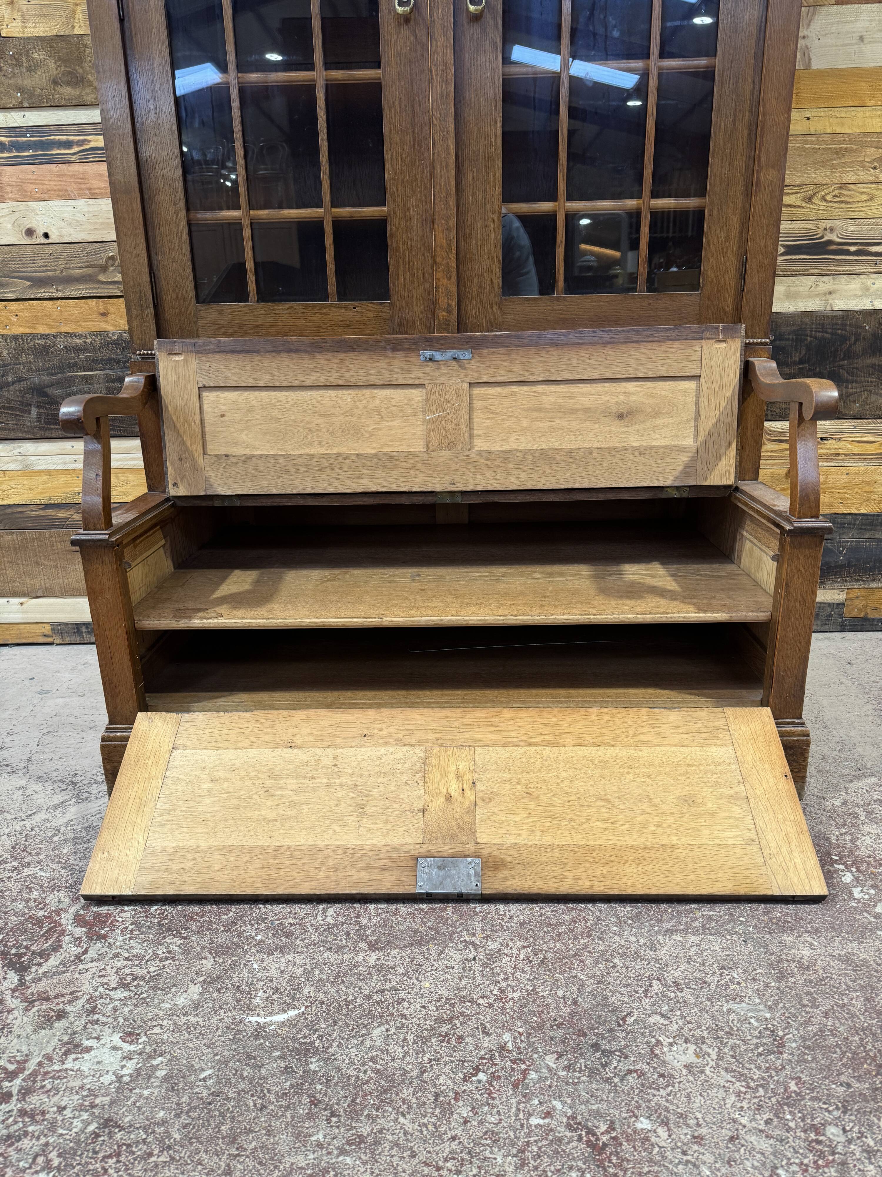 Entrance hall wardrobe in solid oak - 1930s