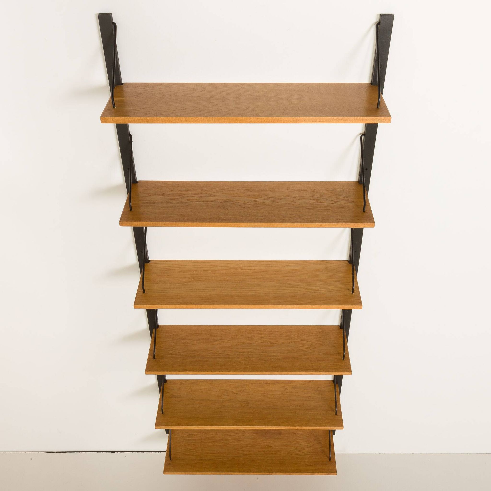 Système d'étagères modulaires scandinaves en chêne, années 1960