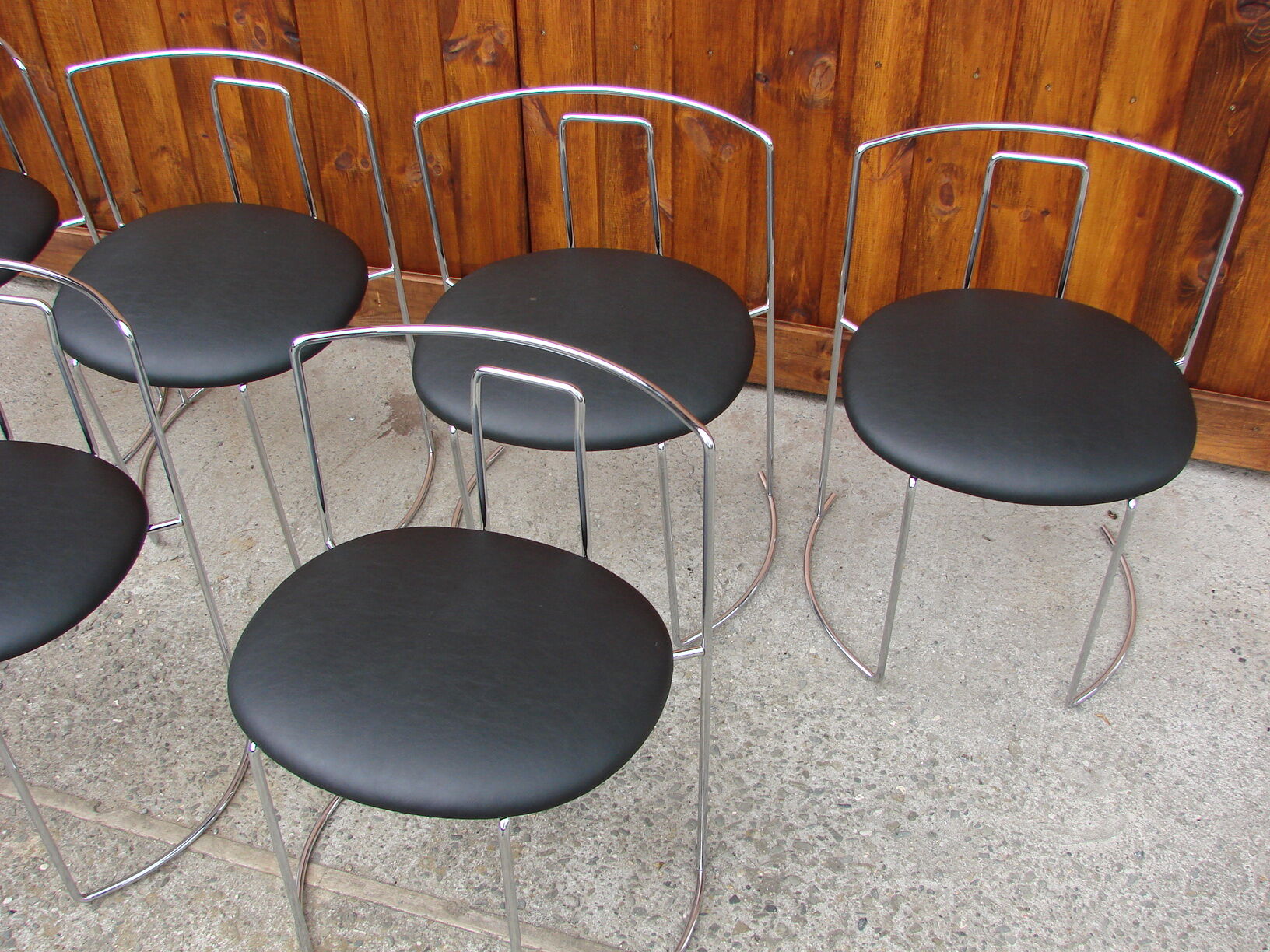 Set of 6 chairs , Italy 1970s