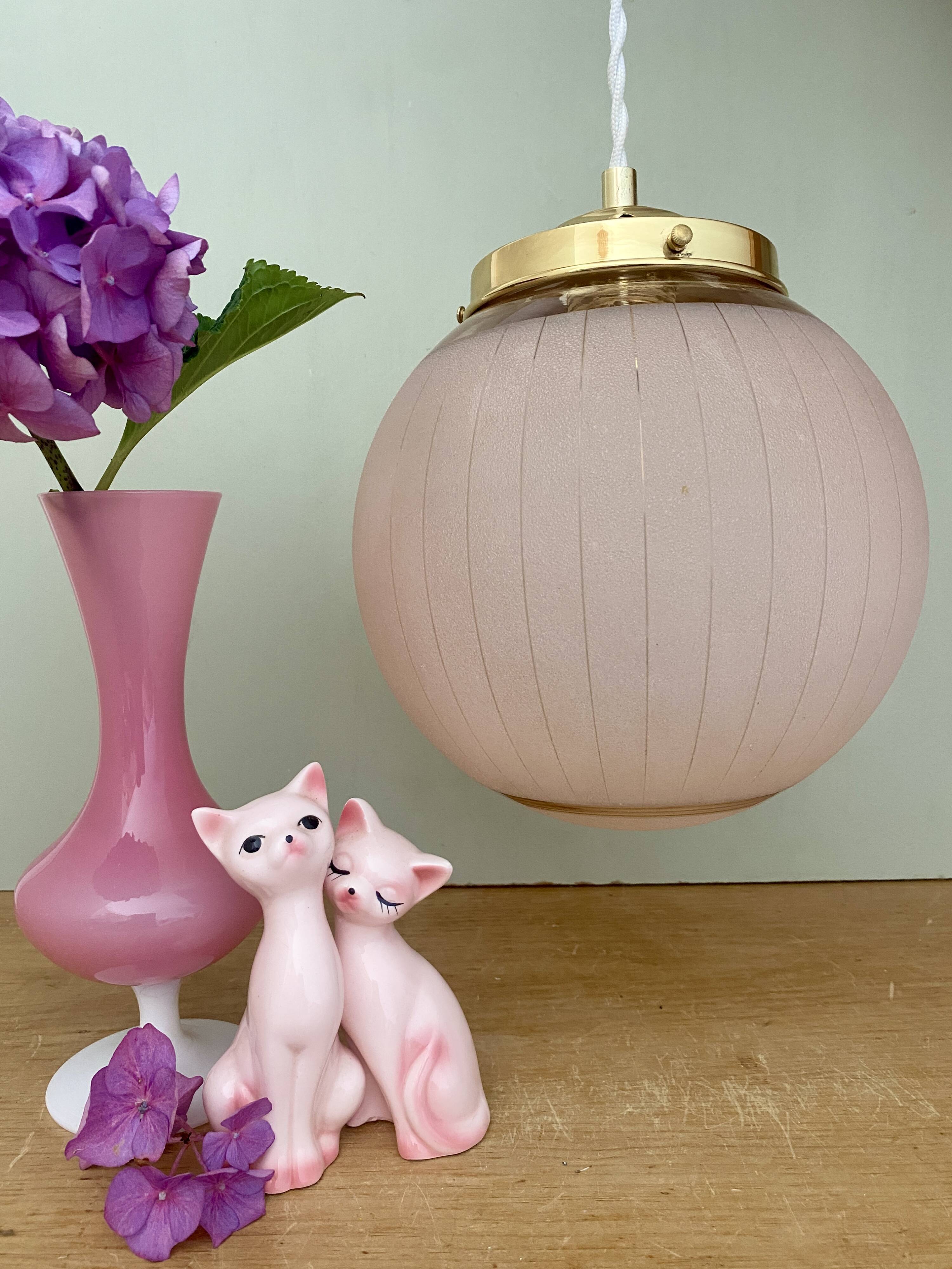 Vintage art deco globe pendant light in pink and gold granite glass