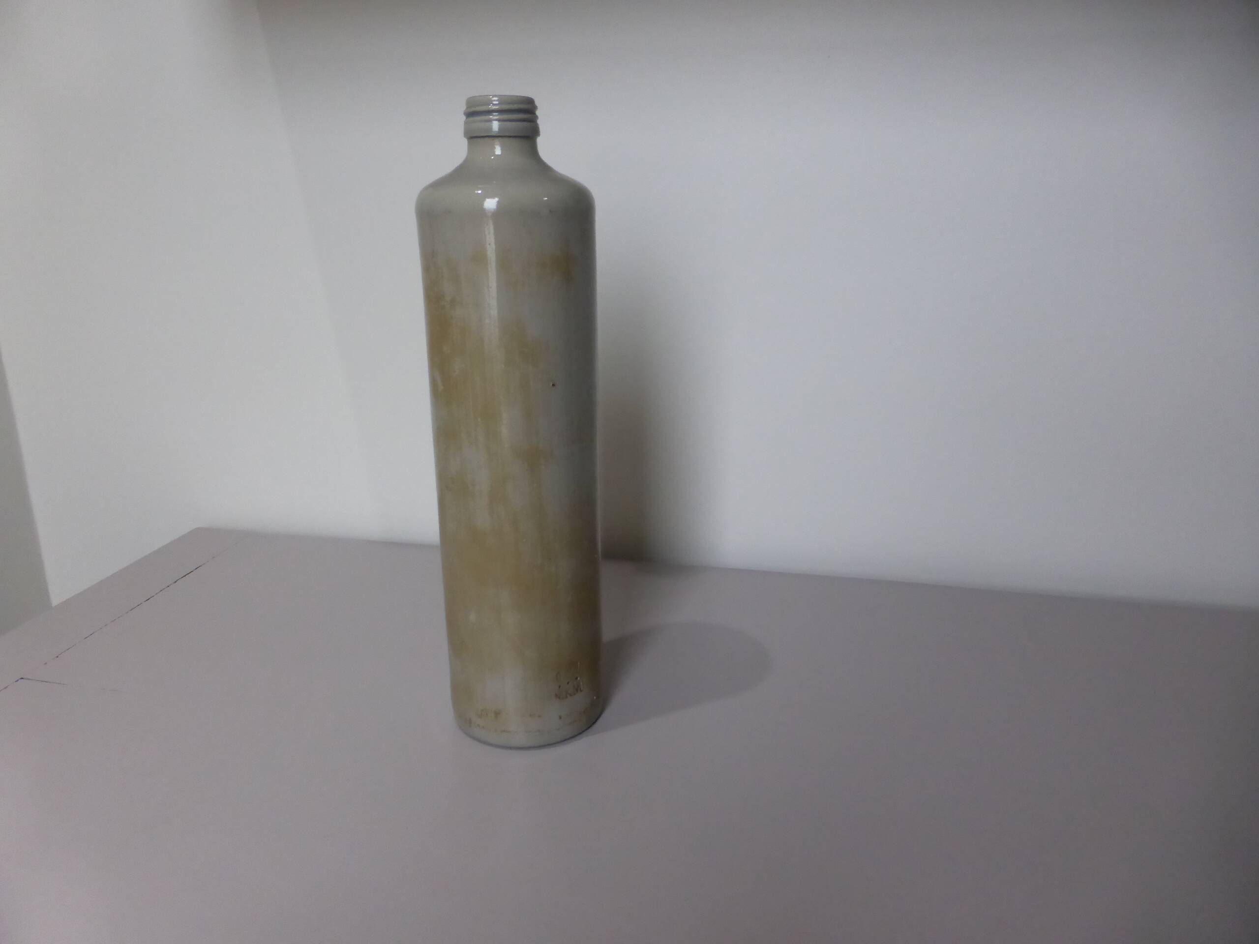Bouteille en grès vernissé vintage